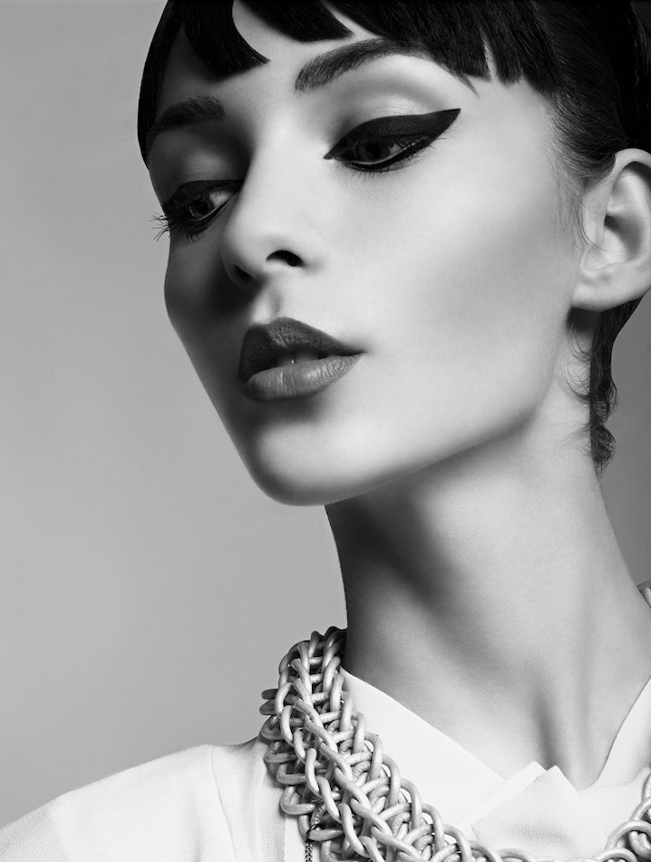 Beauty editorial - Vasilis Topouslidis photography